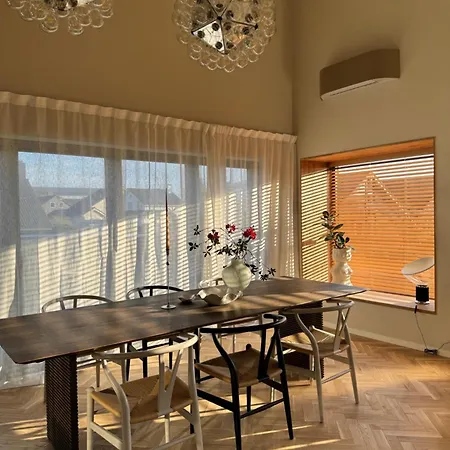 4 X Bedroom Luxury Ons 2024